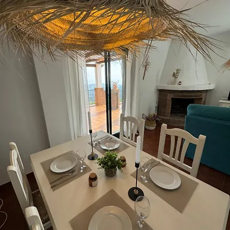 Βίλα En Con Piscina, Jacuzzi Y Espectaculares Vistas Frigiliana