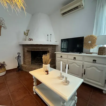 En Con Piscina, Jacuzzi Y Espectaculares Vistas * 프리질리아나